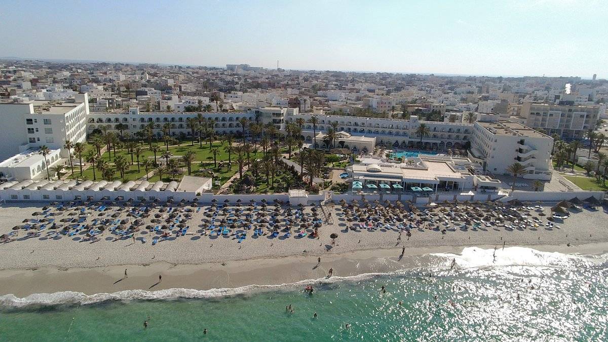 El Mehdi BEACH - MAHDIA El Mehdi BEACH - MAHDIA